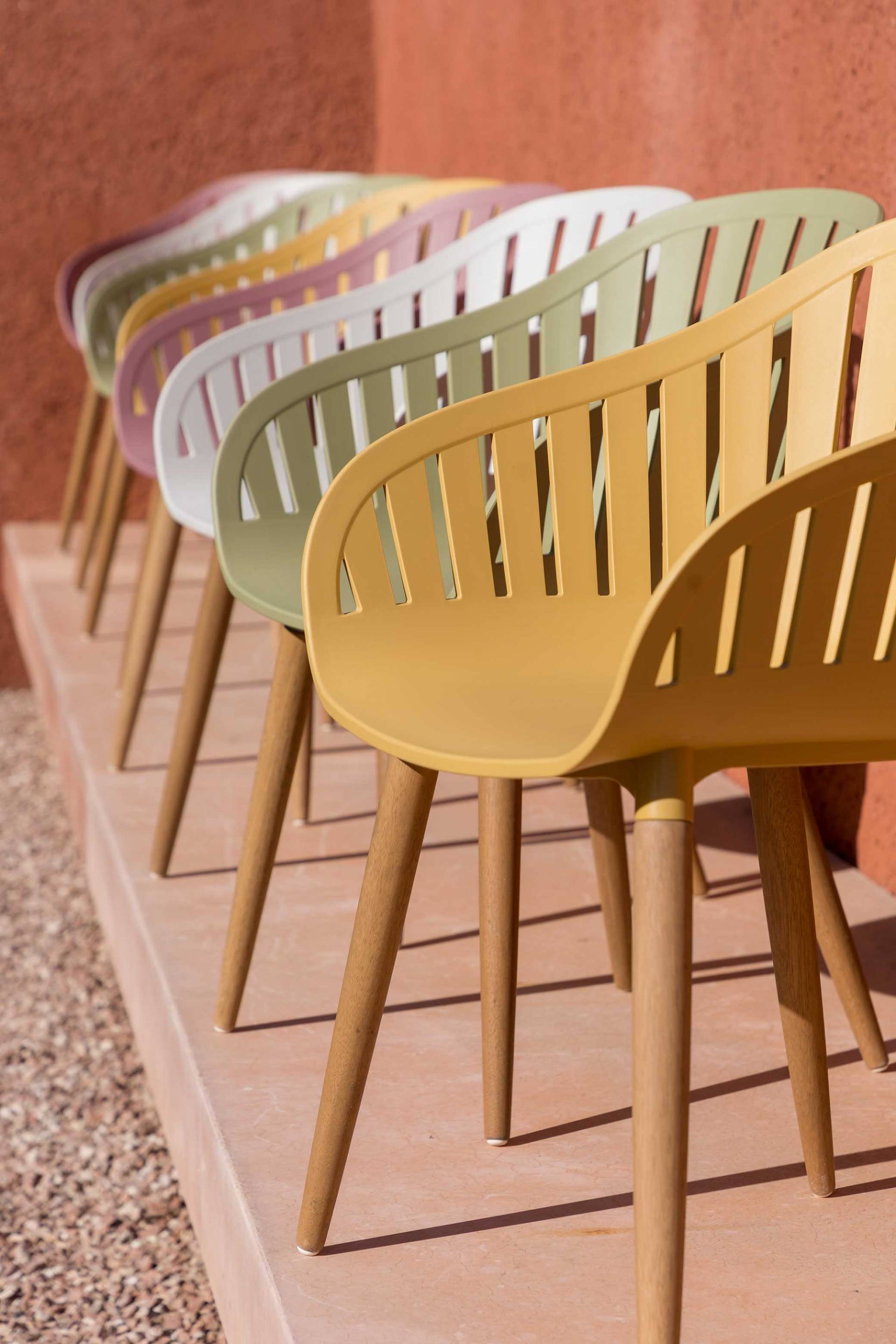 Nassau carver chair, FSC LOT, PLC CSN-SGN-HOY-PNY